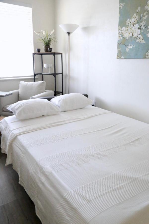 Oaks Modern & Comfy Condo In The Perfect Location Гейнсвилл Экстерьер фото
