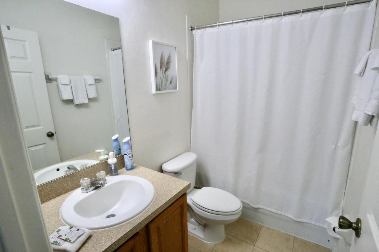 Oaks Modern & Comfy Condo In The Perfect Location Гейнсвилл Экстерьер фото