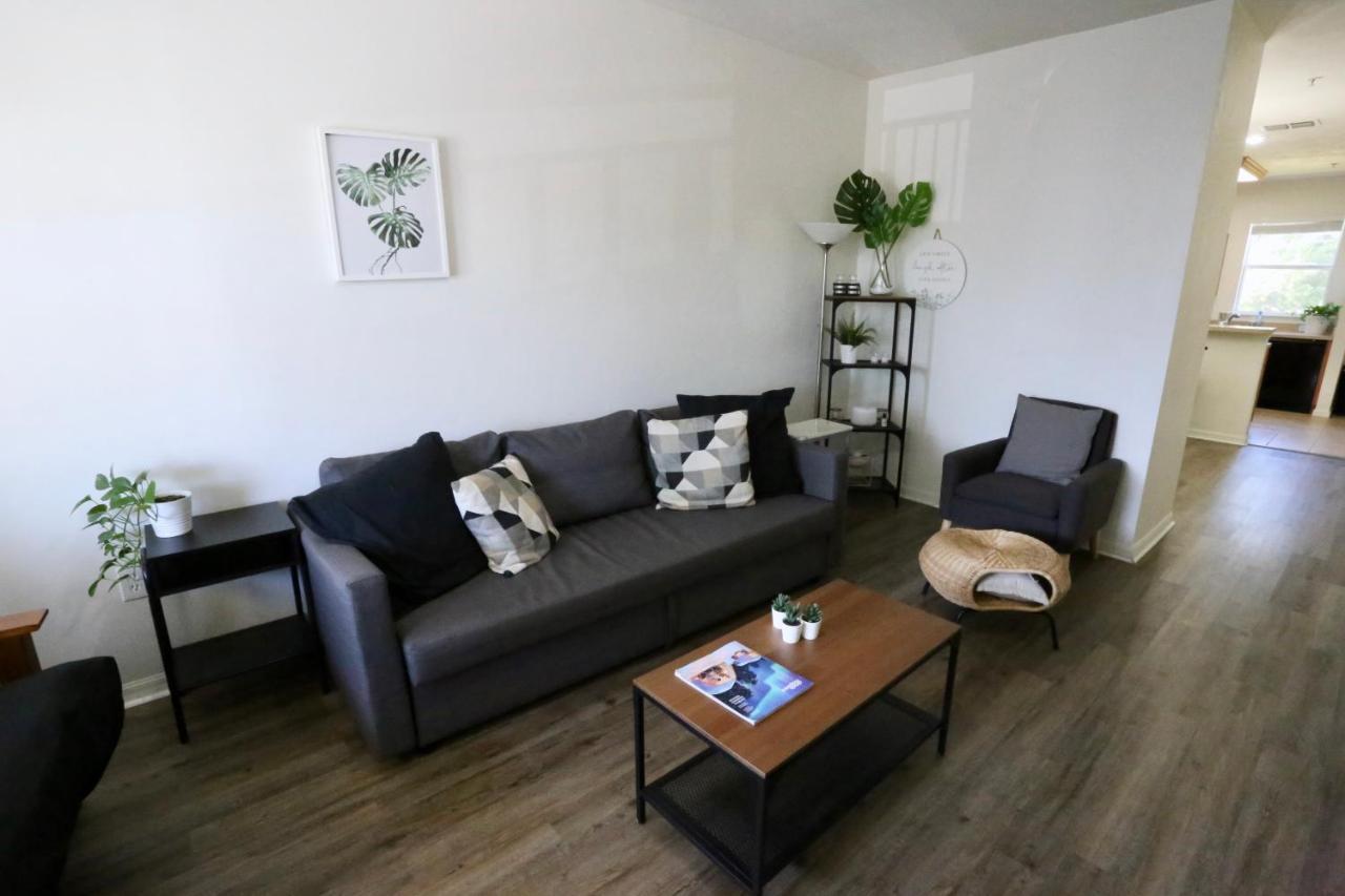 Oaks Modern & Comfy Condo In The Perfect Location Гейнсвилл Экстерьер фото